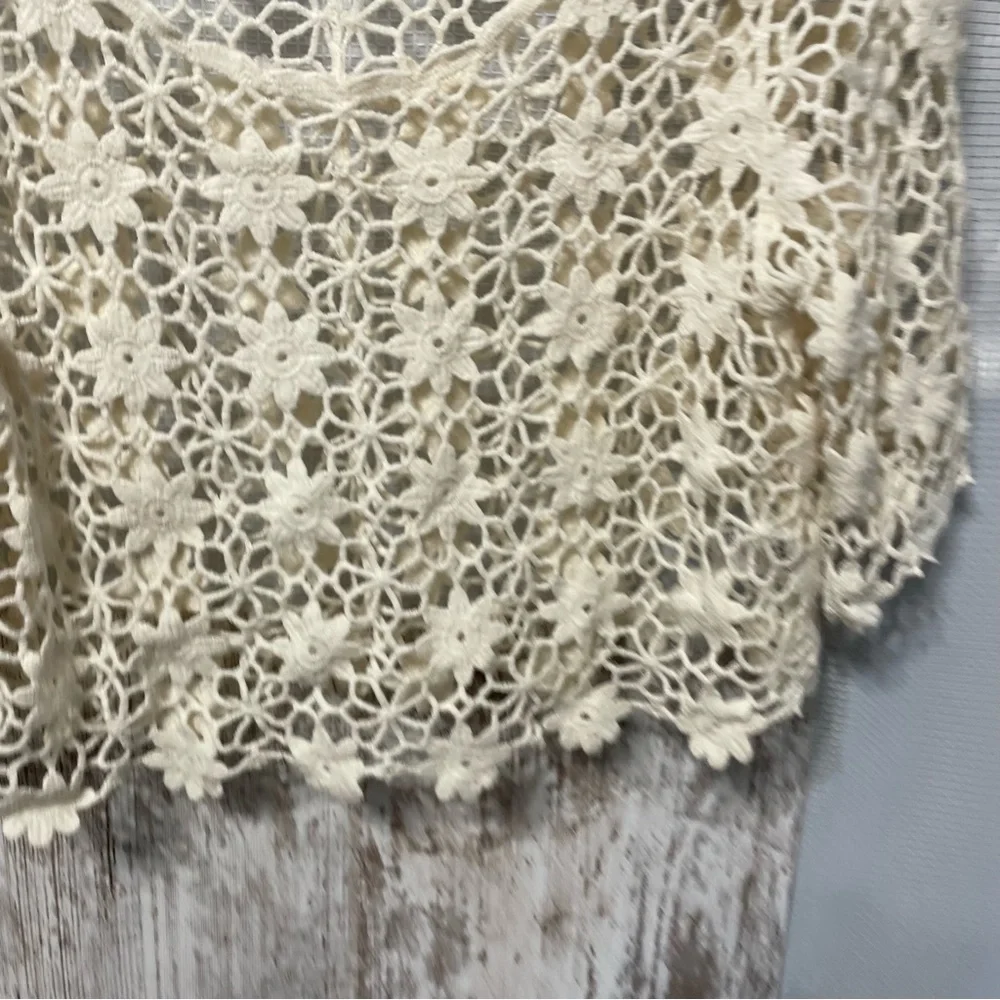Papaya Bohemian Tan Crochet Lace Off Top Size M/L